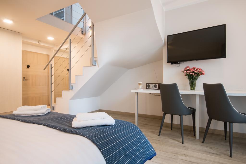 Duplex Suite